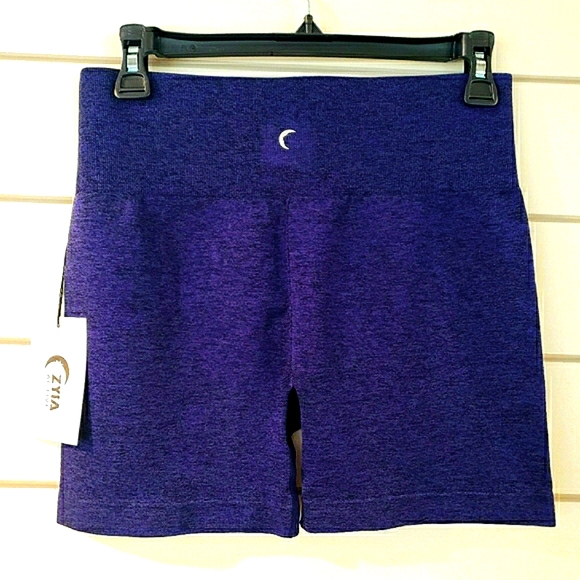 Zyia Dark Navy Seamless Hustle Shorts XL - Picture 4 of 9
